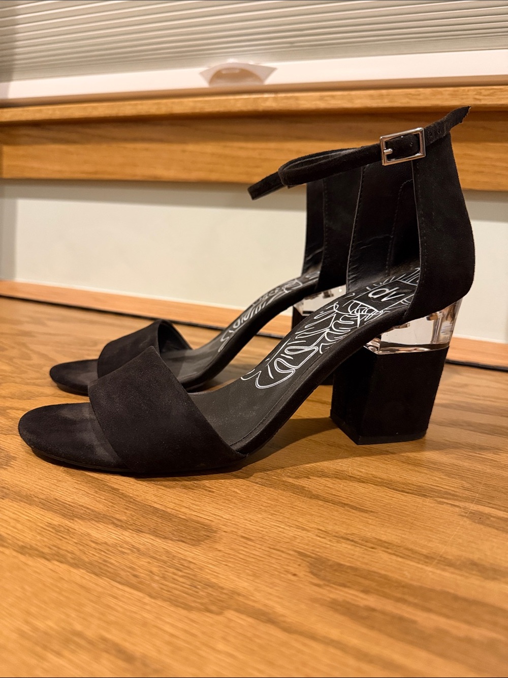 Dolce Vita Tisha Heels with Lucite Size 9